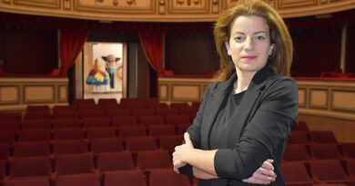 IVANA TITIN, SUFLERKA ZRENJANINSKOG POZORIŠTA, O ŽIVOTU IZA SCENE IVANA TITIN, SUFLERKA ZRENJANINSKOG POZORIŠTA, O ŽIVOTU IZA SCENE