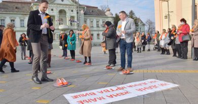 DA LI ŽENE DANAS VIŠE PRIJAVLJUJU NASILJE I KOLIKO SU BEZBEDNE ZA VREME PANDEMIJE DA LI ŽENE DANAS VIŠE PRIJAVLJUJU NASILJE I KOLIKO SU BEZBEDNE ZA VREME PANDEMIJE