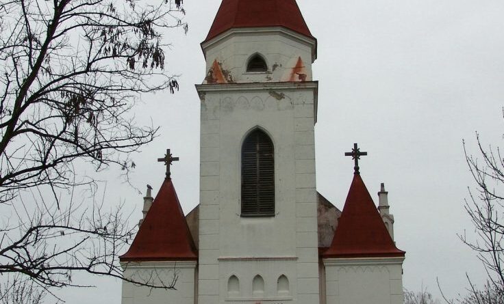 13-1-Nemačka-evangelička-crkva-u-Lazarevu-front-736×1024