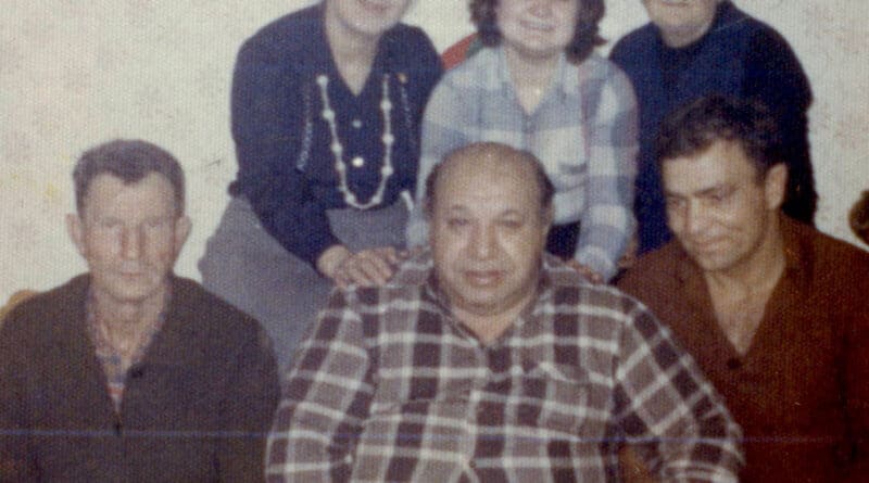6-1-Janika Balázs 1983.godine u Zrenjaninu kod sinovca Rac Bele i njegove porodice u Kosovskoj ulici Foto Ištvan P.
