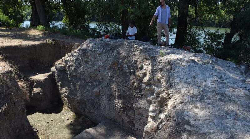 5-1-Arhitektonski ostaci srednjovekovnog utvrđenja Bečej