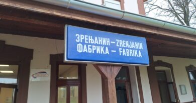 ZAPIS SA ŽELEZNIČKE STANICE „ZRENJANIN FABRIKA” ZAPIS SA ŽELEZNIČKE STANICE „ZRENJANIN FABRIKA”