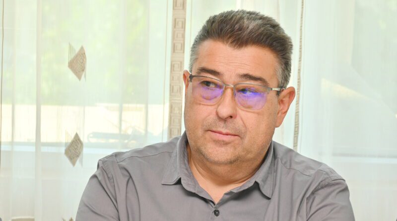 9 – 1 E ZREPOK Nikolin Surducan