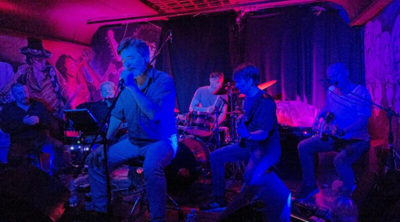 7-1-Fabrika stanica bend 2