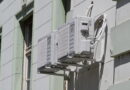 ODREĐEN ROK ZA UKLANjANjE KLIMA SA ULIČNIH FASADA OBJEKATA JAVNE NAMENE: Da se sačuvaju zgrade i prolaznici
