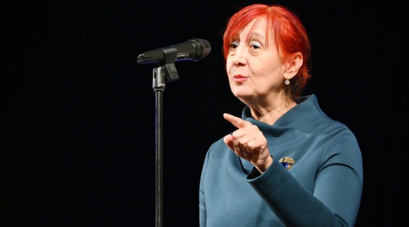 6-1-Natasa Todorovic