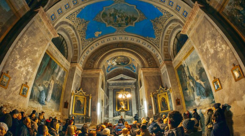 7-1-Unutrašnjost Pijaristicke crkve - Pavle Taborosi