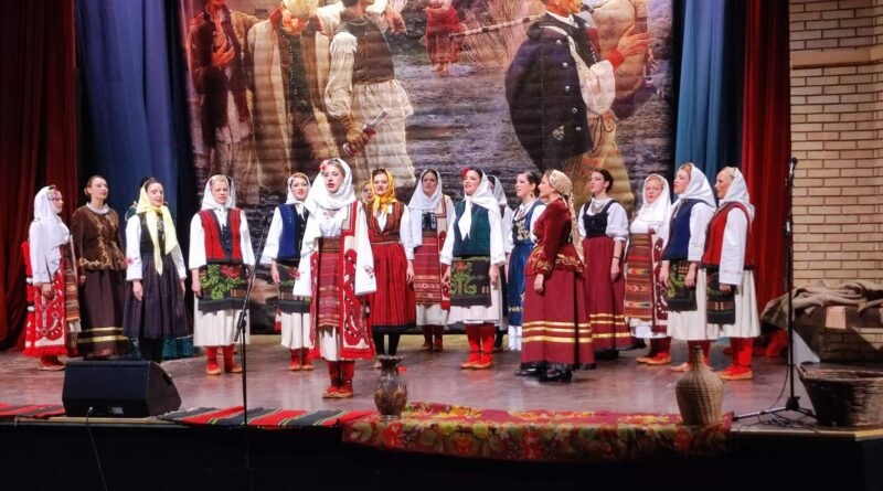 14-1-9 Pevacka grupa ulepsala godisnji koncert