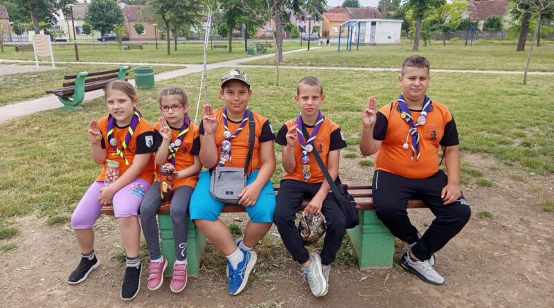 4.место екипа ПЕРЛЕСКИ КОМАРЦИ-ПОЛЕТАРЦИ
